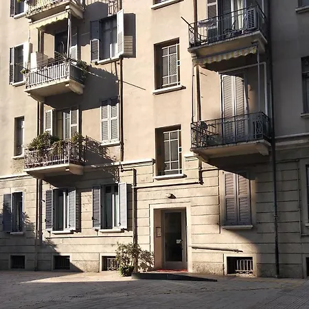 Abt Giambellino 12 Apartament *