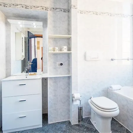 Apartament Abt Giambellino 12 *